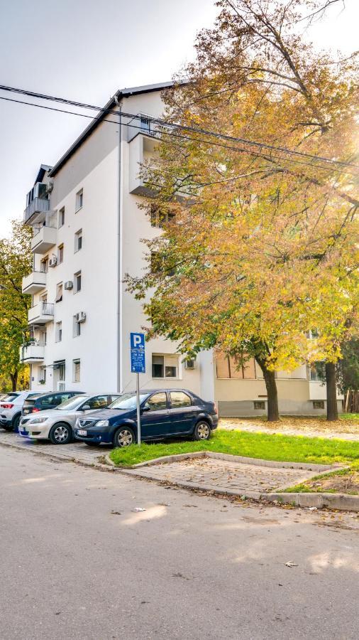Spa Apartment Yang - Hot Tub, Sauna, Spa Novi Sad Exterior foto